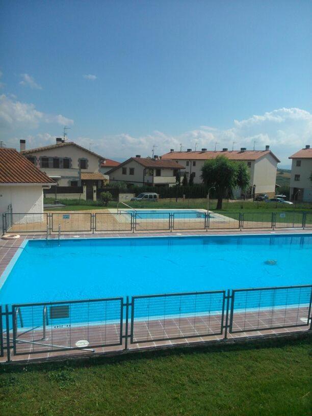 Altikarra I Guest House Undiano Bagian luar foto